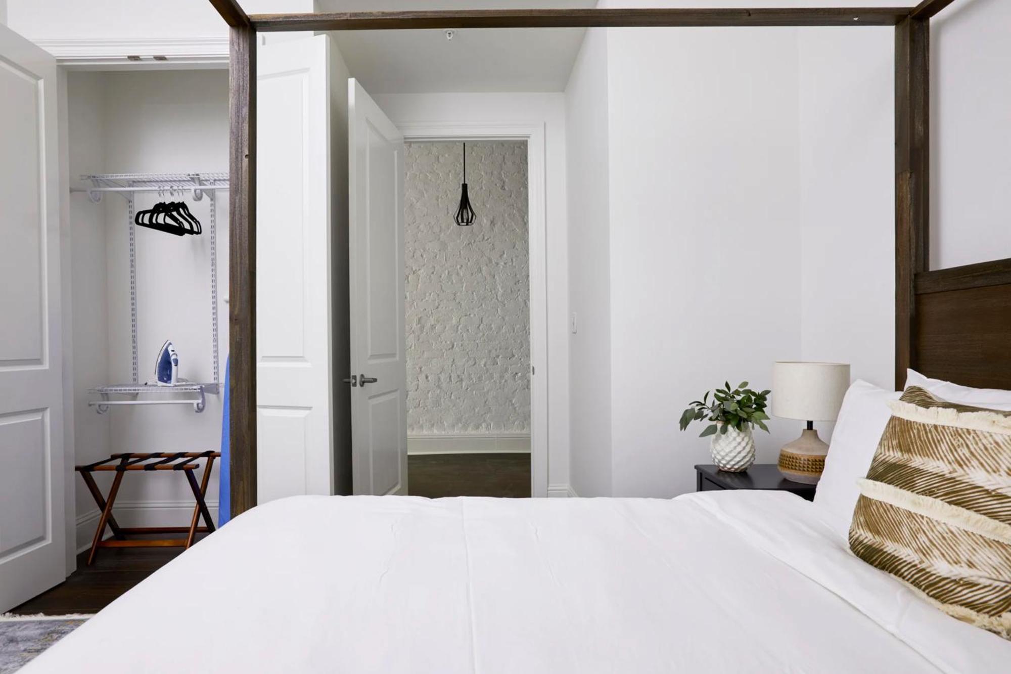 Roami At St. Charles Apartment New Orleans Phòng bức ảnh